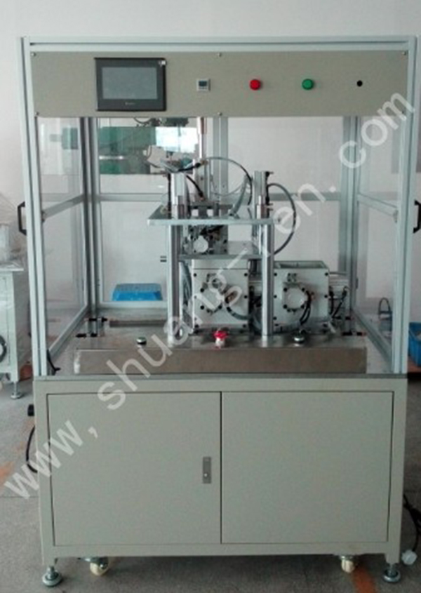 抽(chou)真空打(dǎ)鋼珠封(fēng)口機